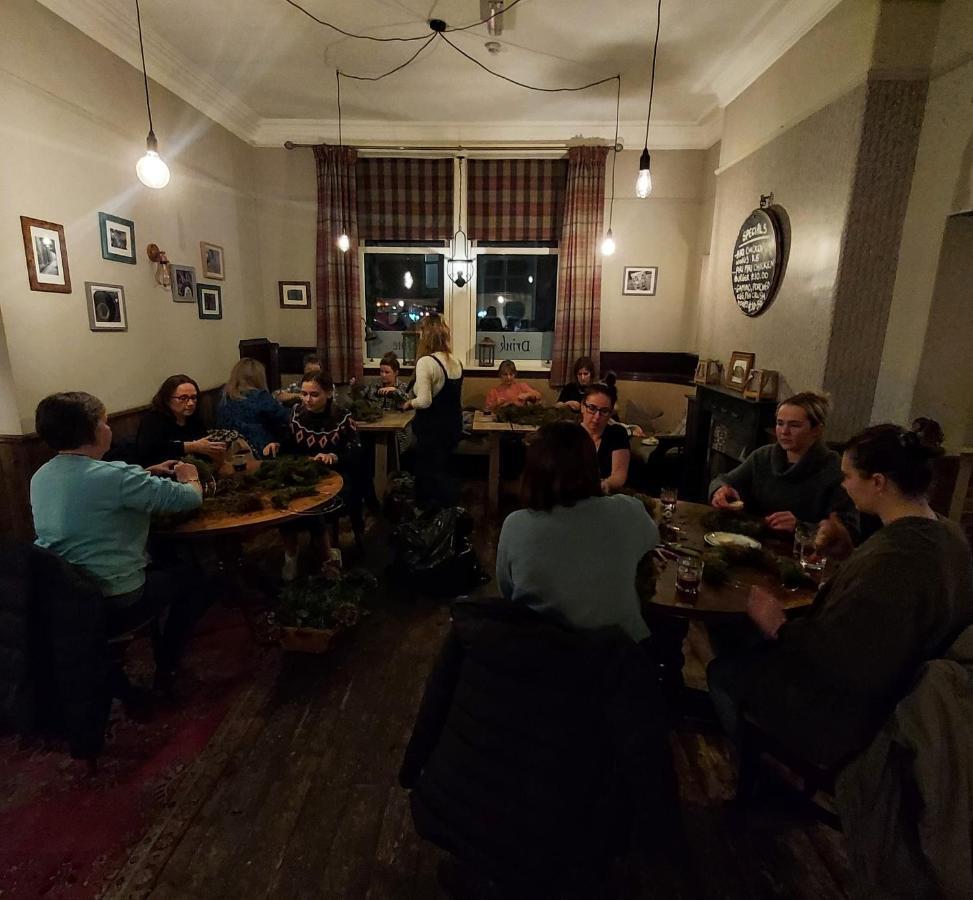 Trawden Arms Community Owned Pub Hotell Winewall Eksteriør bilde