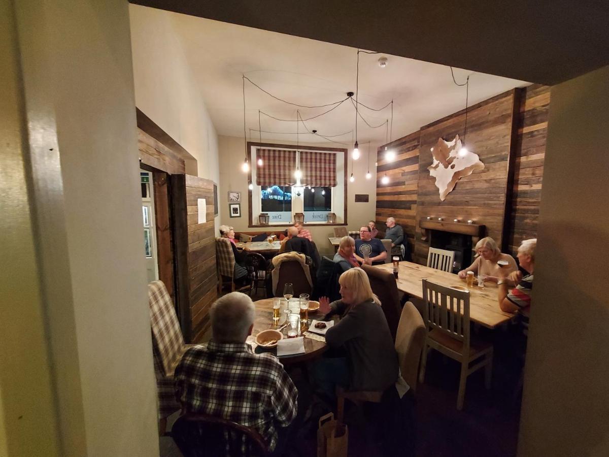 Trawden Arms Community Owned Pub Hotell Winewall Eksteriør bilde