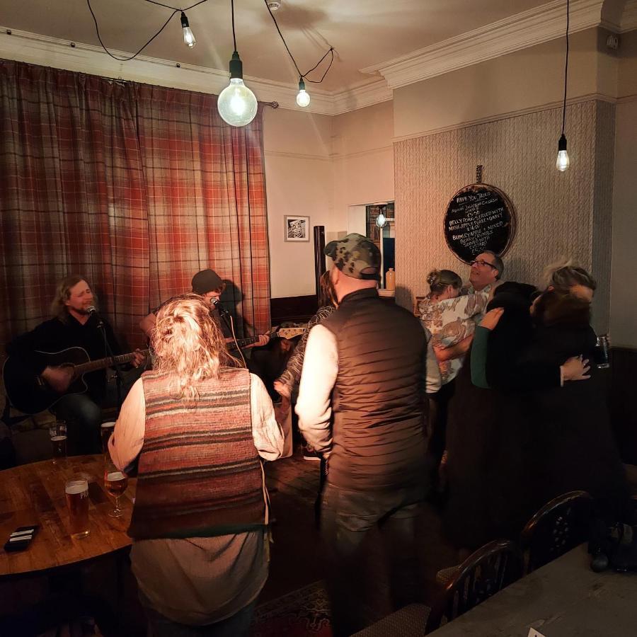 Trawden Arms Community Owned Pub Hotell Winewall Eksteriør bilde
